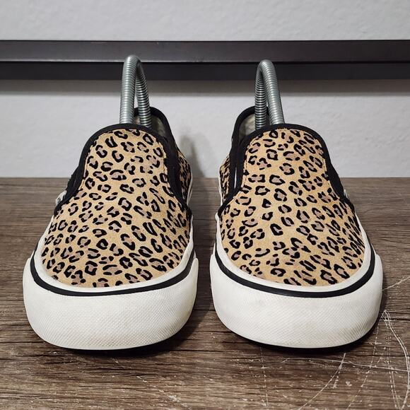 Vans Classic Slip-On UltraCush Women's Shoes Size 7.5 Textured Leopard Print - Picture 2 of 9